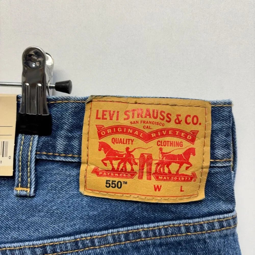 NWT Levi's 550 Relaxed Jeans Men Size 46x32 Blue Denim C106 -6